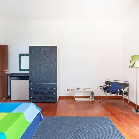 Guest house Like At Piramide *